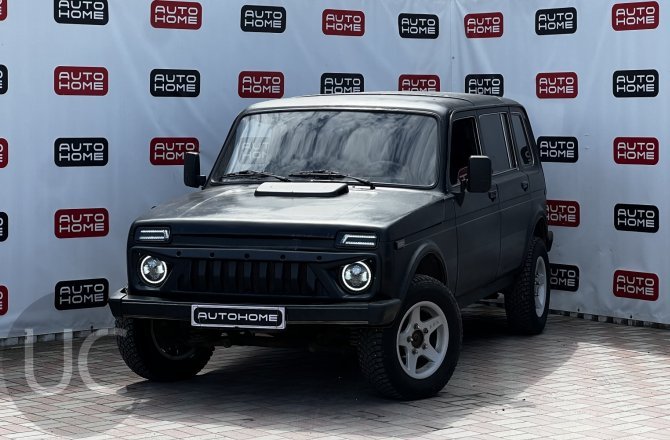 подержанный авто Lada (ВАЗ) 2131 (4x4) 2005 года