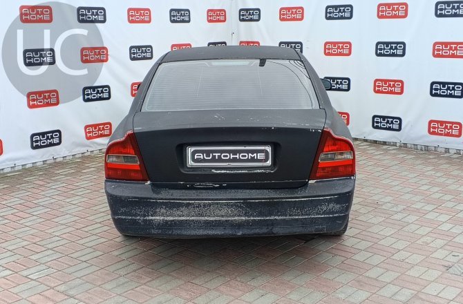 купить б/у автомобиль Volvo S80 2002 года