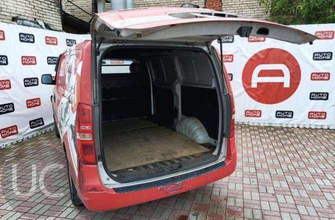 подержанный авто Hyundai H1 (Starex) 2008 года