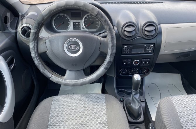 фотографии Lada (ВАЗ) Largus