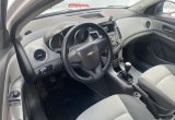 подержанный авто Chevrolet Cruze 2010 года