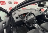 подержанный авто Peugeot 308 2010 года