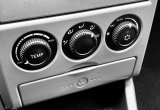 подержанный авто Lada (ВАЗ) Priora 2010 года