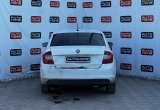 купить б/у автомобиль Skoda Rapid  2015 года