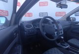 подержанный авто Ford Focus 2006 года