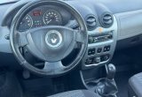 подержанный авто Renault Logan 2011 года