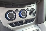 купить б/у автомобиль Ford Focus 2012 года