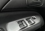 подержанный авто Mitsubishi Lancer 2007 года