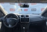 фотографии Renault Logan