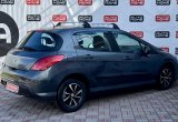 подержанный авто Peugeot 308 2012 года