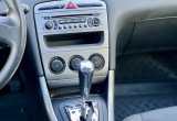 подержанный авто Peugeot 308 2012 года