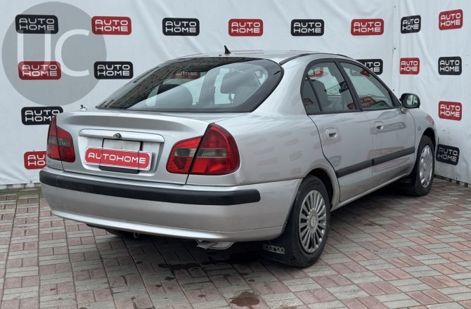 купить Mitsubishi Carisma с пробегом, 1999 года