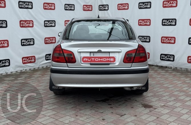 купить б/у автомобиль Mitsubishi Carisma 1999 года