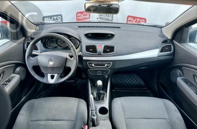 фотографии Renault Megane