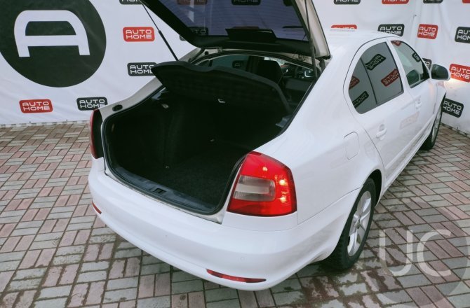 фотографии Skoda Octavia