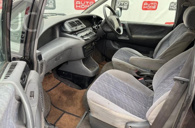 фотографии Toyota Estima