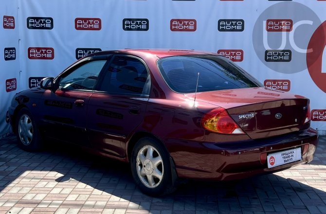 Kia Spectra 2007 года за 330 000 рублей