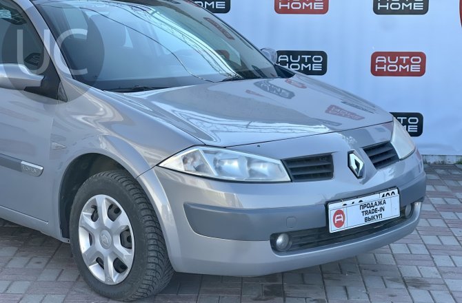 купить б/у автомобиль Renault Megane 2003 года