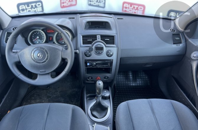 купить б/у автомобиль Renault Megane 2003 года