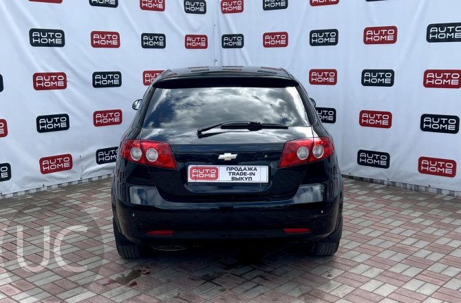 подержанный авто Chevrolet Lacetti 2008 года
