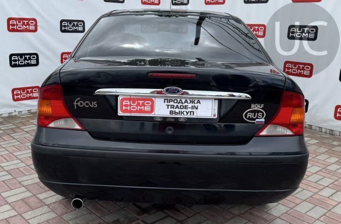 купить б/у автомобиль Ford Focus 2004 года