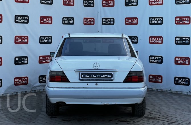 купить б/у автомобиль Mercedes-Benz E-Class 1995 года
