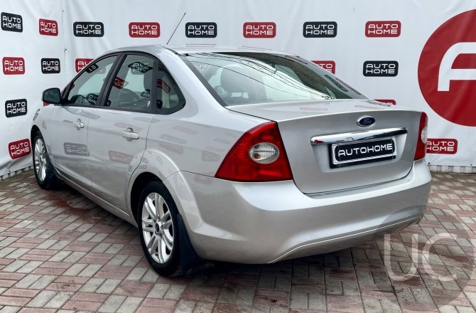 Ford Focus 2008 года за 585 000 рублей