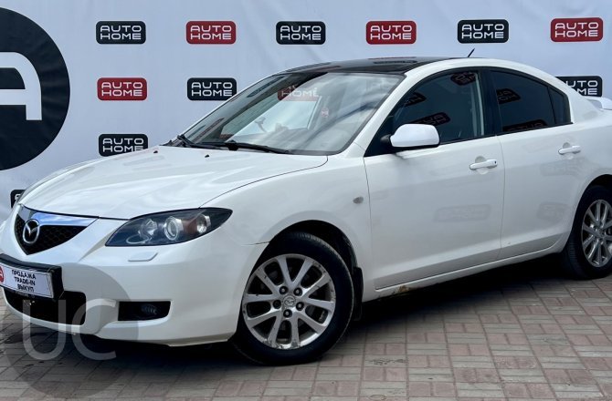 подержанный авто Mazda 3 2008 года