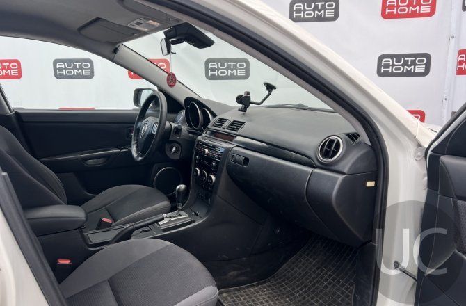 купить б/у автомобиль Mazda 3 2008 года