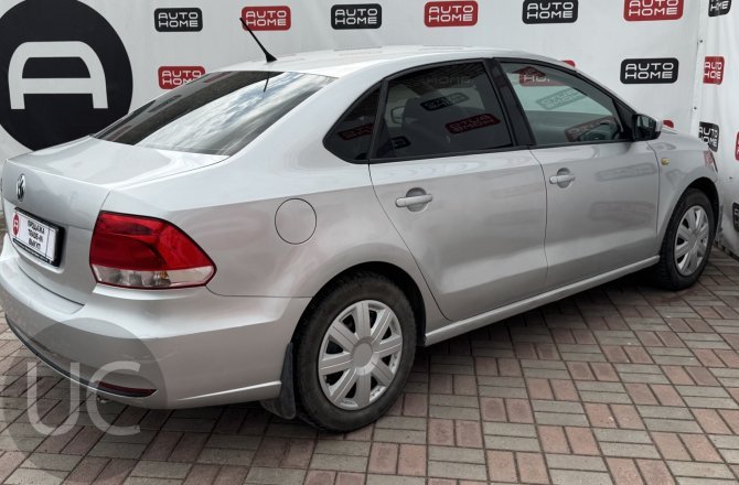 купить Volkswagen Polo с пробегом, 2016 года