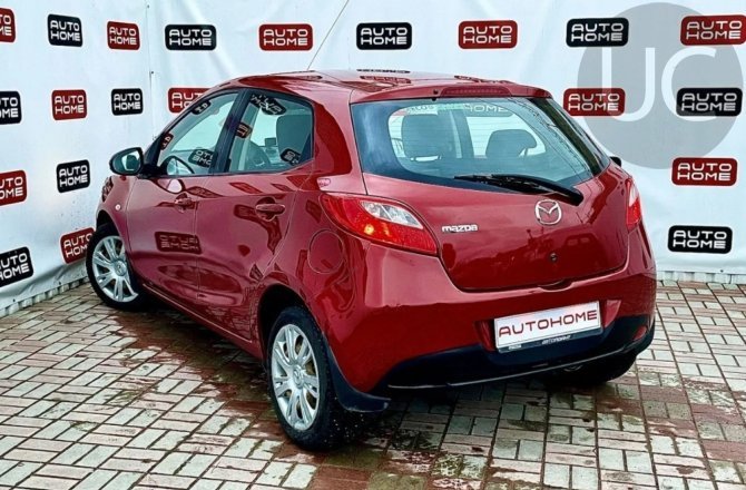 Mazda 2 2008 года за 650 000 рублей