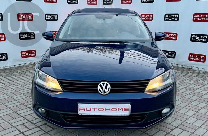 фотографии Volkswagen Jetta