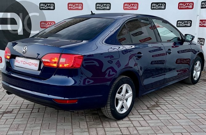 купить Volkswagen Jetta с пробегом, 2014 года