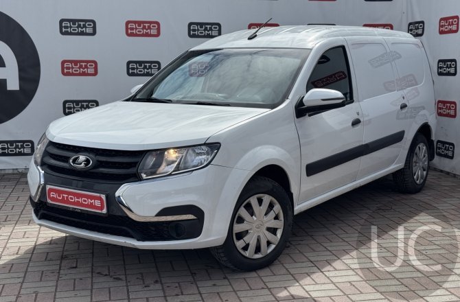 подержанный авто Lada (ВАЗ) Largus 2021 года