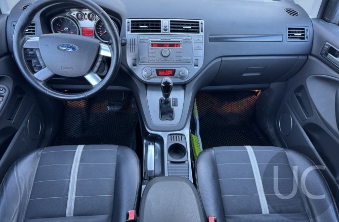объявление о продаже Ford Kuga 2009 года