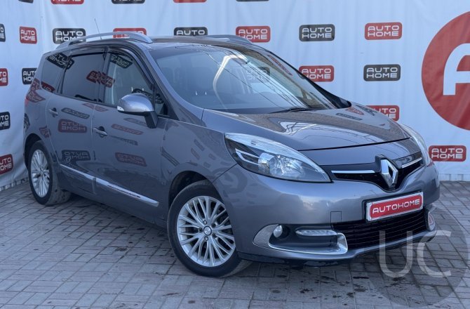 объявление о продаже Renault Scenic 2013 года