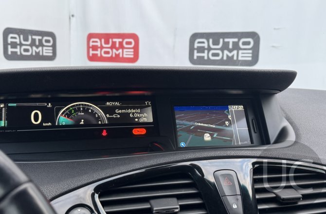 купить Renault Scenic с пробегом, 2013 года