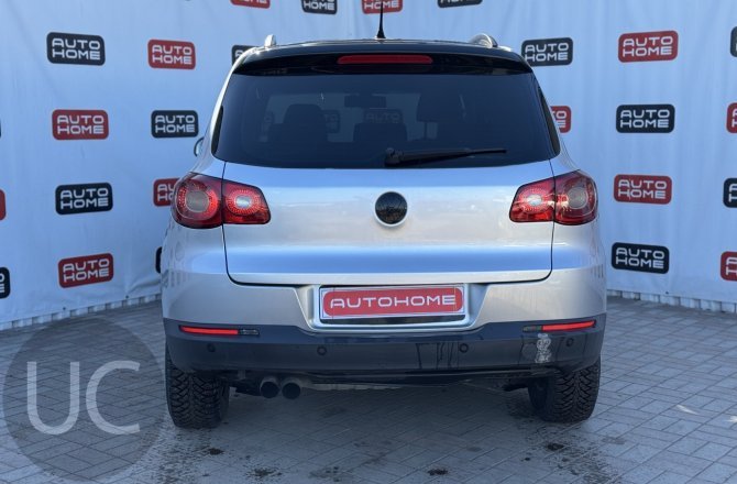 купить б/у автомобиль Volkswagen Tiguan 2009 года
