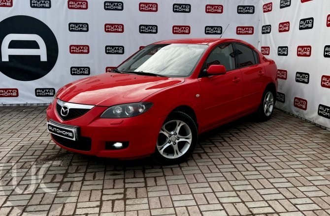 подержанный авто Mazda 3 2008 года