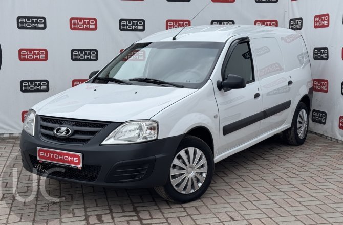 подержанный авто Lada (ВАЗ) Largus 2019 года