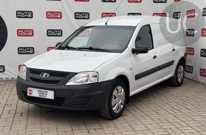 подержанный авто Lada (ВАЗ) Largus 2018 года