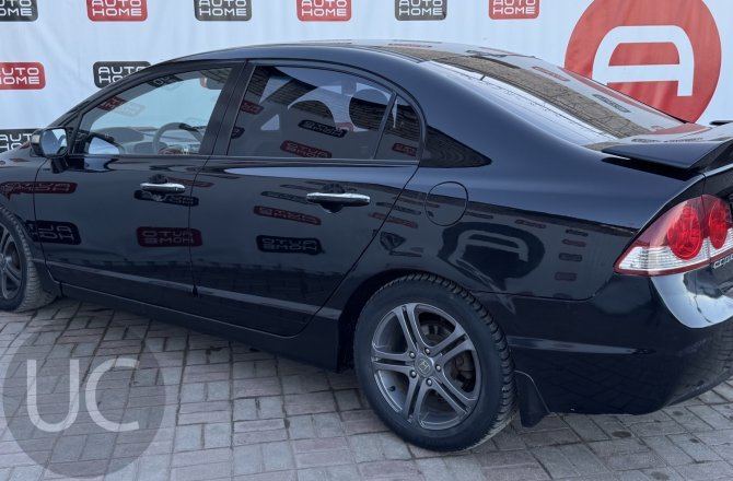 Honda Civic 2007 года за 699 999 рублей