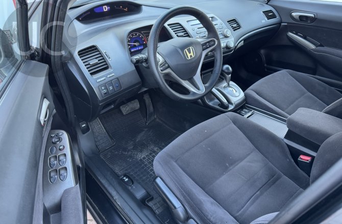 подержанный авто Honda Civic 2007 года