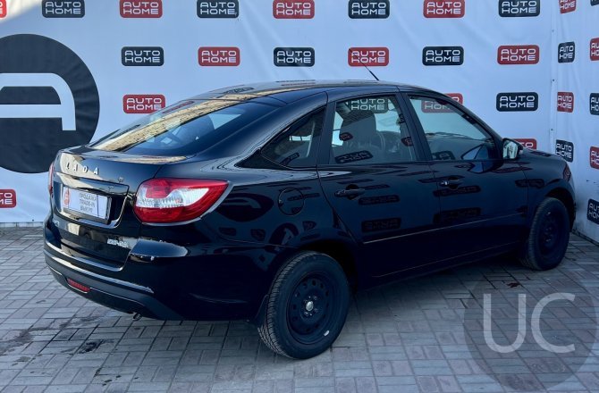 фотографии Lada (ВАЗ) Granta