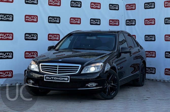подержанный авто Mercedes-Benz C-Class AMG 2008 года