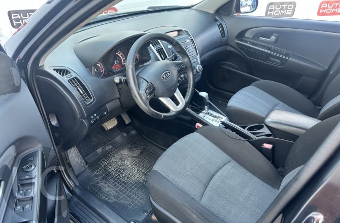 фотографии Kia Ceed