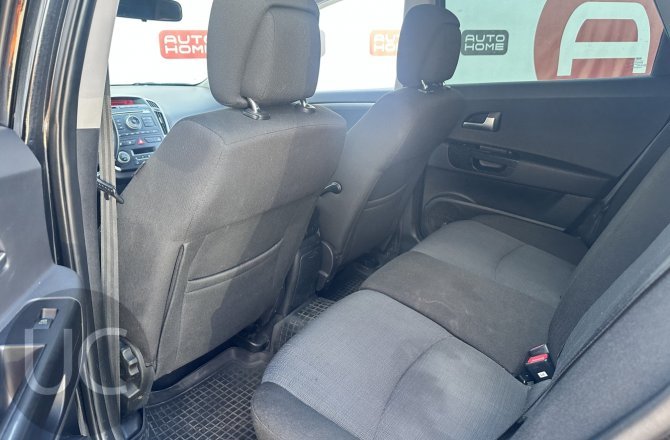 объявление о продаже Kia Ceed 2011 года