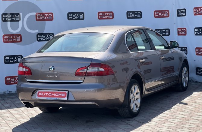 купить Skoda Superb с пробегом, 2010 года