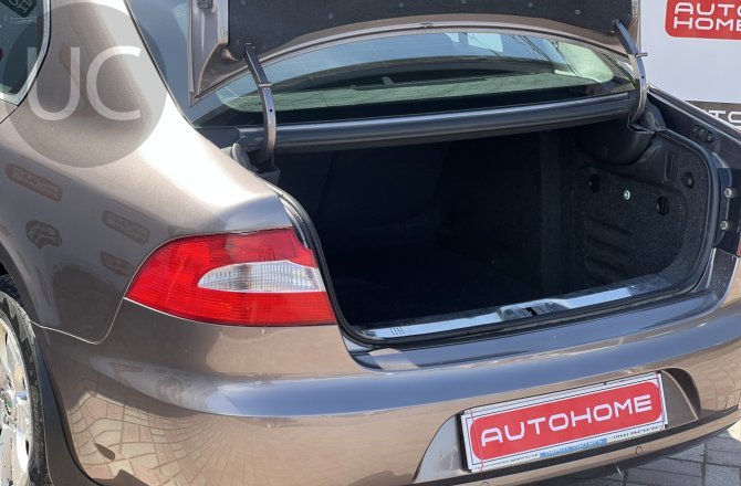 Skoda Superb 2010 года за 730 000 рублей