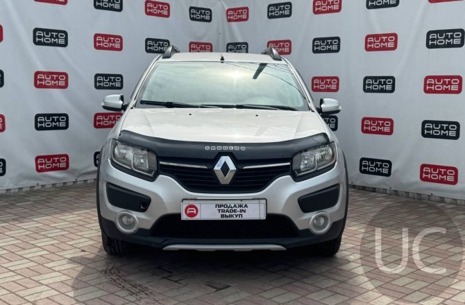 фотографии Renault Sandero